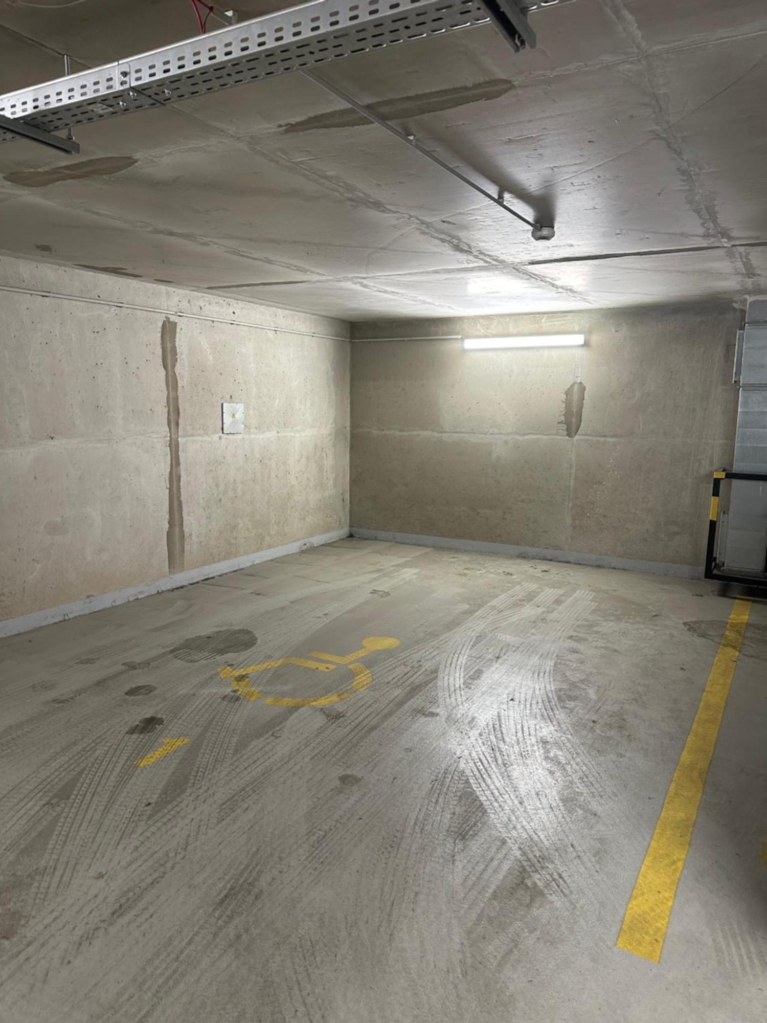 Appartement Design Near Park With Free Parking